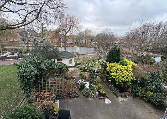 Neptunus Voor Het Hele Gezin Eventueel Met Baby *